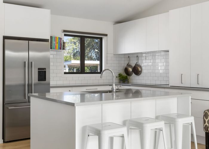  at 2/10 Ewen Alison Avenue, Devonport, North Shore City, Auckland