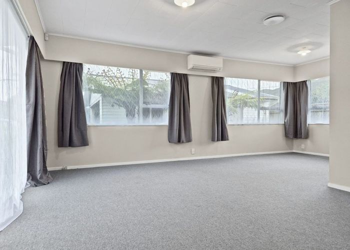  at 32 Matthews Road, Wainuiomata, Lower Hutt, Wellington