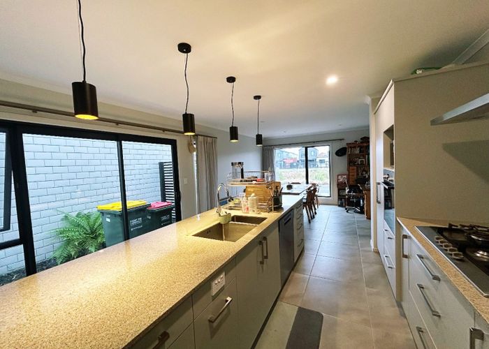  at 18 Cogar Terrace, Chartwell, Hamilton
