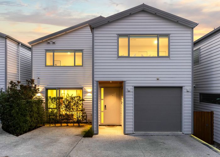  at 5B Trafalgar Road, Milford, Auckland