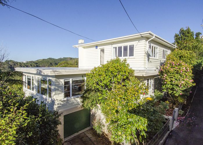  at 74 Ponsonby Road, Karori, Wellington, Wellington