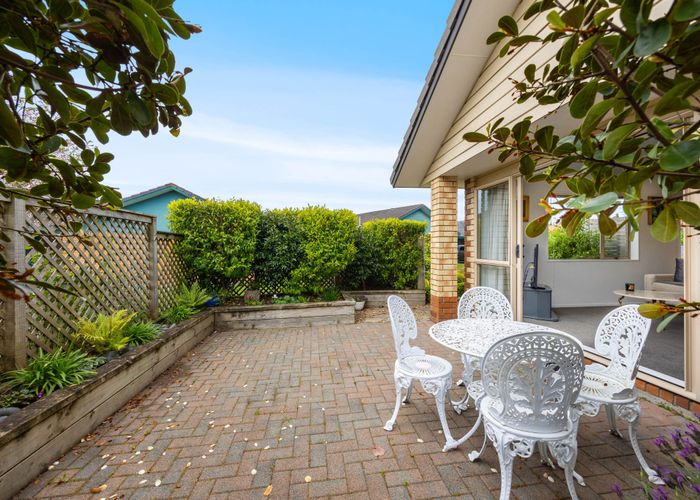  at 43/1 Piriti Drive, Te Atatu Peninsula, Waitakere City, Auckland