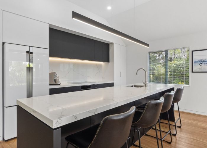  at 2 Minchin Crescent, Saint Andrews, Hamilton, Waikato