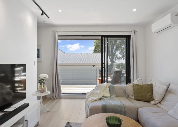  at 2/29 Roberton Road, Avondale, Auckland City, Auckland