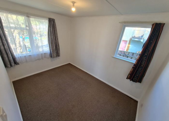  at 195 Sievers Grove, Cannons Creek, Porirua, Wellington