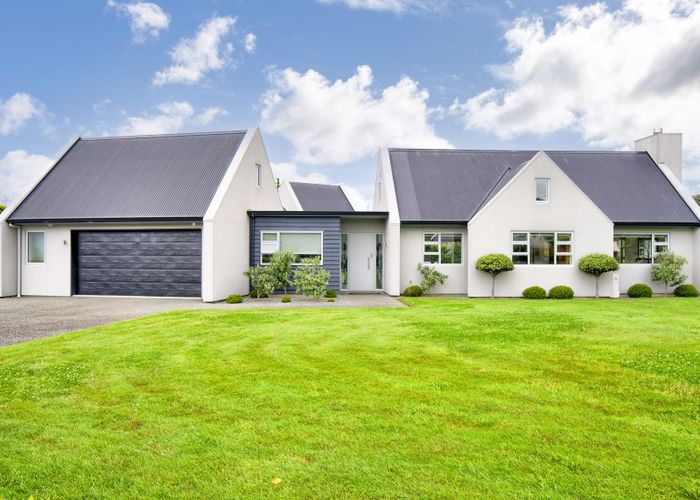  at 71 Kirton Drive, Riverstone Terraces, Upper Hutt