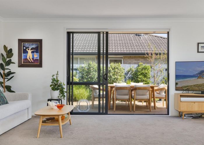  at 28 Twin Oak Avenue, Papamoa Beach, Papamoa