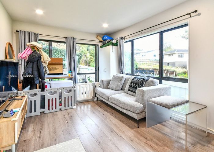  at 7A Palmetto Place, Goodwood Heights, Manukau City, Auckland