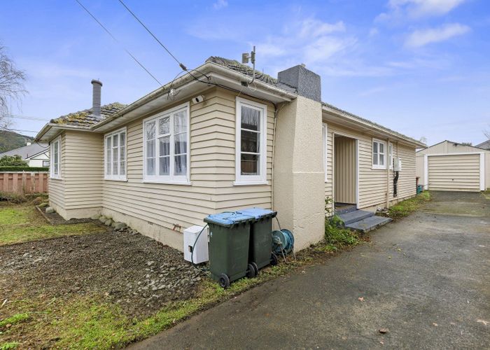  at 22 Sandford Street, Trentham, Upper Hutt, Wellington