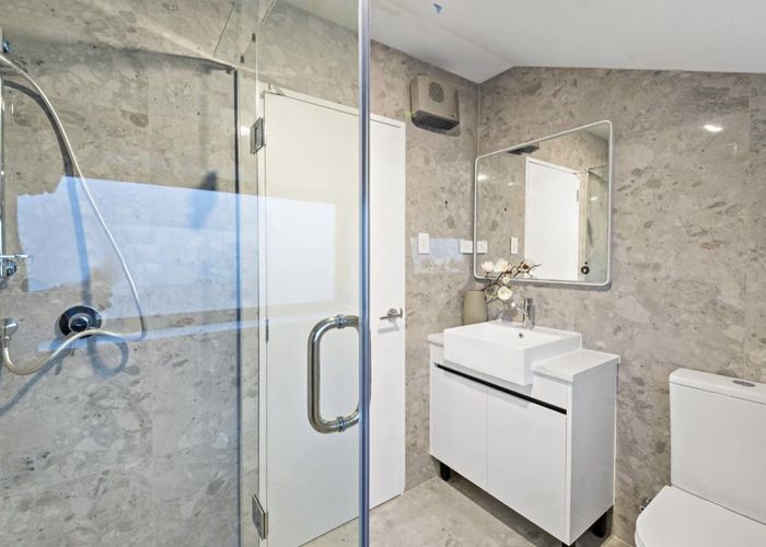  at 27c Haverstock Rd, Sandringham, Auckland City, Auckland