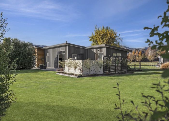  at 2 Pisa Road, Luggate, Wanaka, Otago