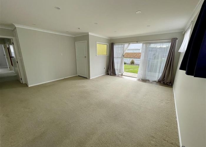  at 44 MacDonald Road, Glenview, Hamilton