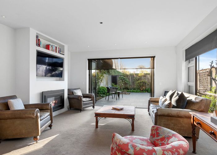  at 93 Holly Road, St. Albans, Christchurch City, Canterbury