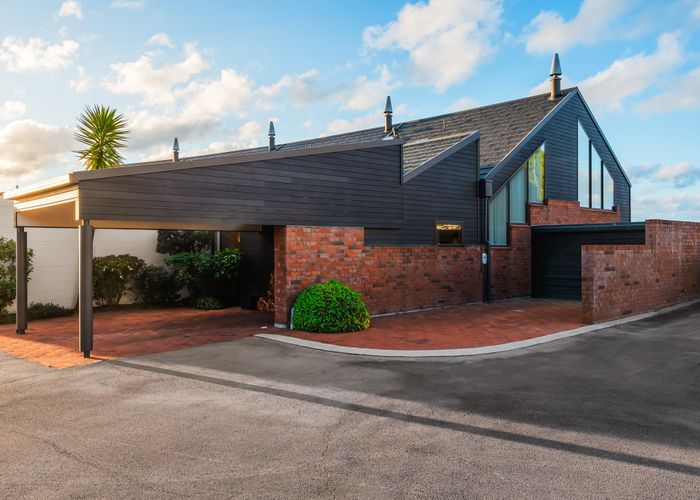  at 10/287 Lake Terrace, Two Mile Bay, Taupo, Waikato