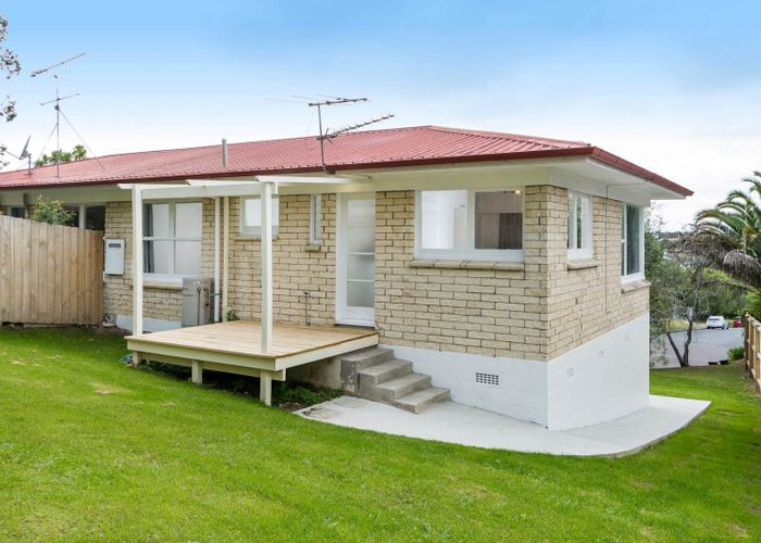  at 1/42 Hogans Road, Glenfield, North Shore City, Auckland