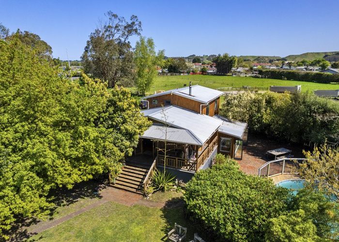  at 38 Pauls Road, Whanganui East, Whanganui