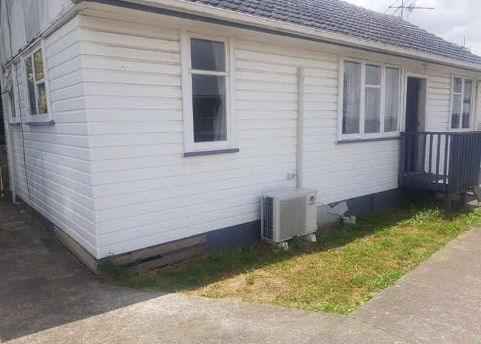  at 44C Swaffield Road, Papatoetoe, Manukau City, Auckland