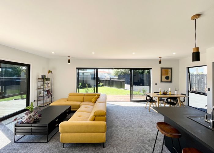  at 16 Whitestone Crescent, Weston, Oamaru