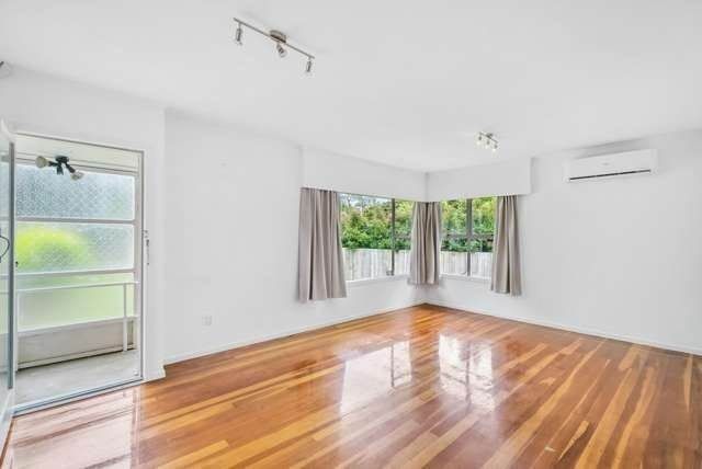  at 1/128 Taylors Road, Mount Albert, Auckland City, Auckland