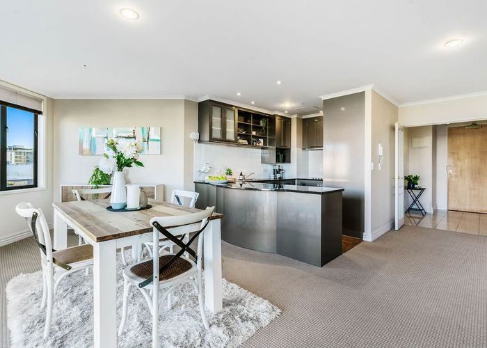  at 301/135 Grafton Road, Grafton, Auckland