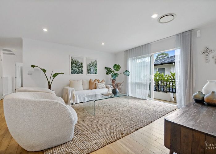  at 82E Verbena Road, Birkdale, North Shore City, Auckland