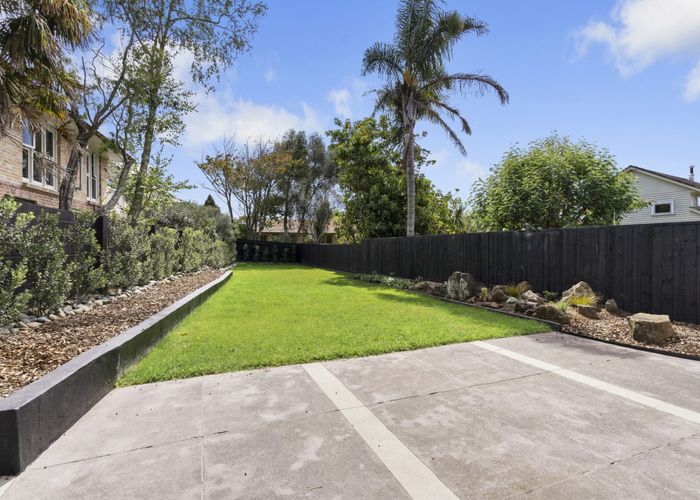  at 33 Atarangi Road, Greenlane, Auckland City, Auckland