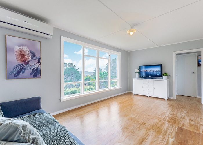  at 76-78 Sievers Grove, Cannons Creek, Porirua, Wellington