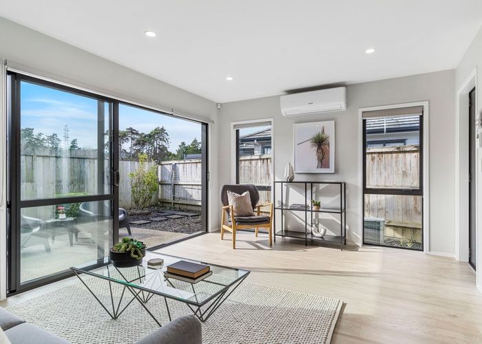  at 17 Kahika Grove, Huapai, Kumeu