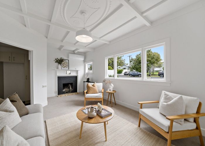  at 35 Premier Avenue, Point Chevalier, Auckland City, Auckland