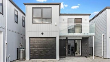  at 19C Farwood Drive, Henderson, Auckland