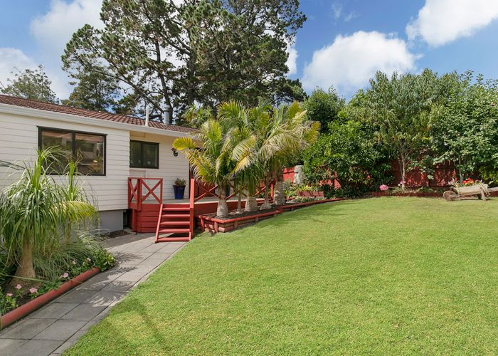  at 24 Randal Place, Bayview, Auckland