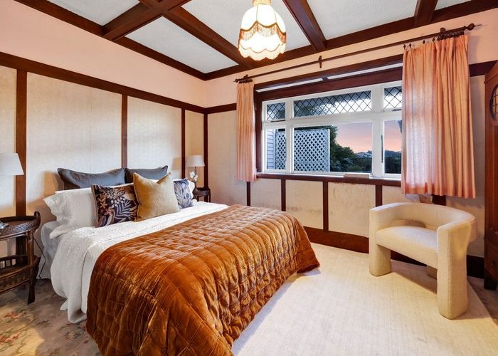  at 4 Kitchener Terrace, Moturoa, New Plymouth, Taranaki