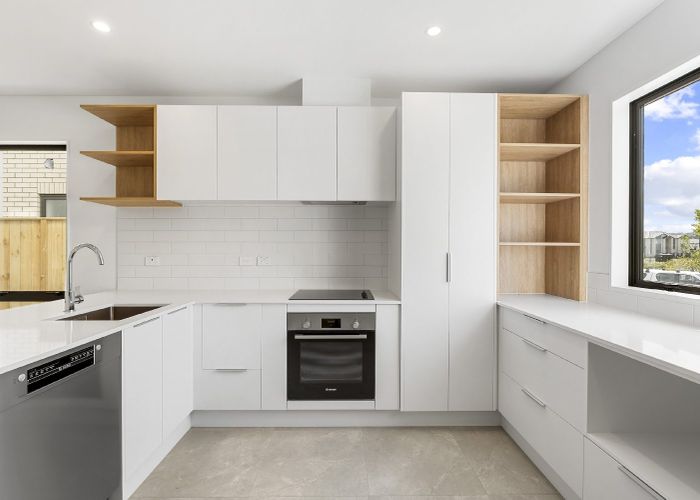  at 40 Koura Road, Flat Bush, Manukau City, Auckland