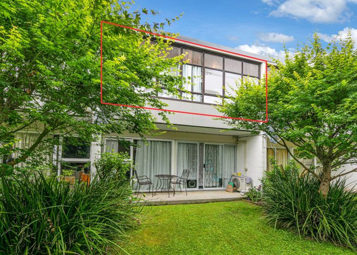  at 3/28 Evelyn Place, Hillcrest, North Shore City, Auckland