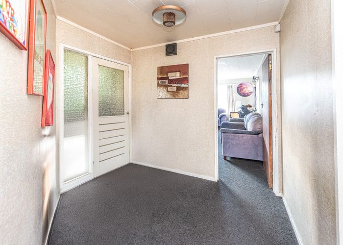  at 112 Hinau Street, Castlecliff, Whanganui