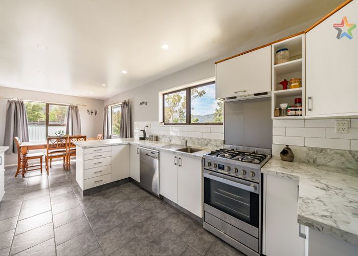  at 21 Whitechapel Grove, Stokes Valley, Lower Hutt