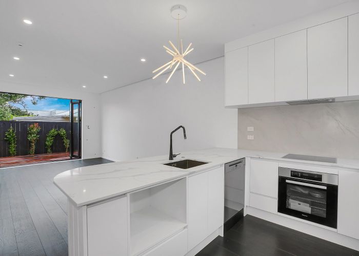  at 3/18 St Michaels Avenue, Point Chevalier, Auckland City, Auckland