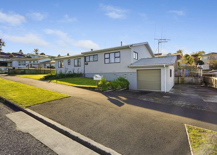  at 39 Dinsdale Road, Dinsdale, Hamilton, Waikato