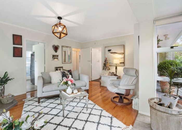  at 1/20 St Peters Street, Northcote, North Shore City, Auckland