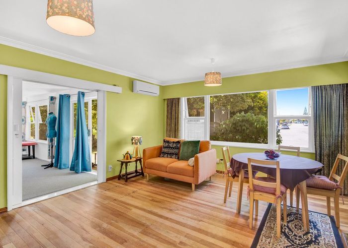 at 30 Anthony Grove, Paraparaumu Beach, Paraparaumu