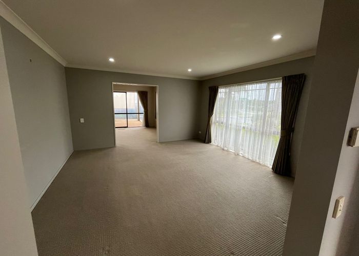  at 66 Blackwood Drive, Wattle Downs, Manukau City, Auckland
