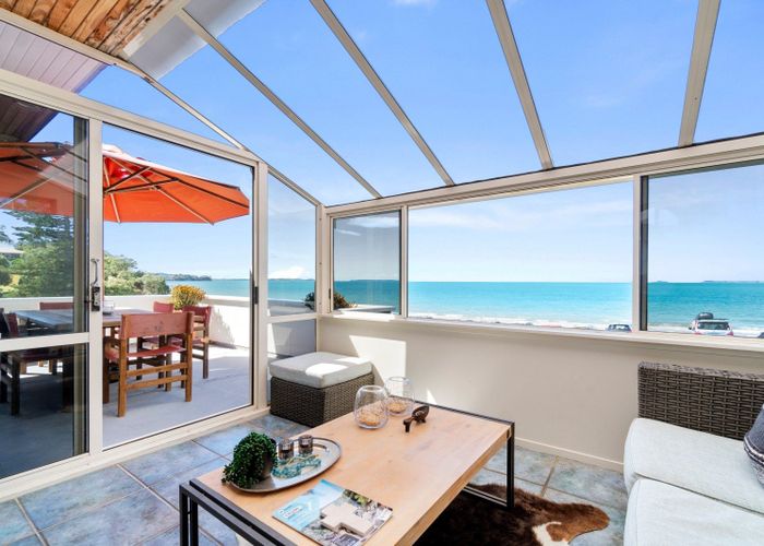  at 58 Rothesay Bay Road, Rothesay Bay, North Shore City, Auckland