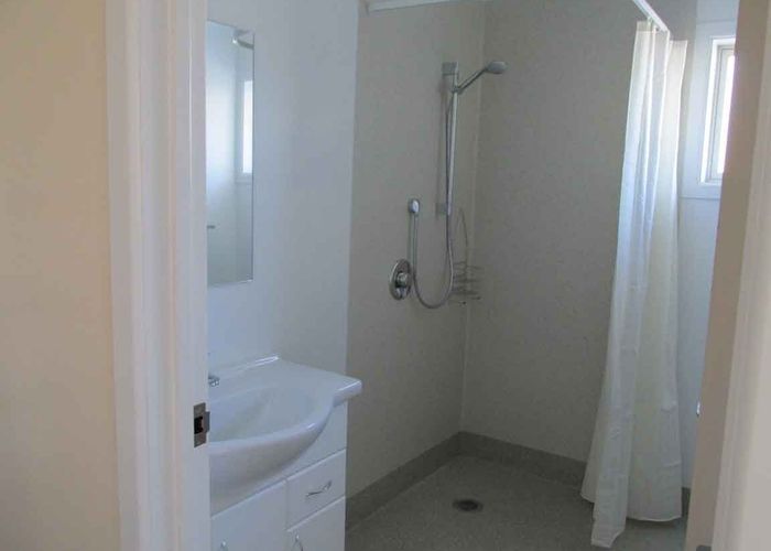  at 20C Lachlan Avenue, North Dunedin, Dunedin, Otago