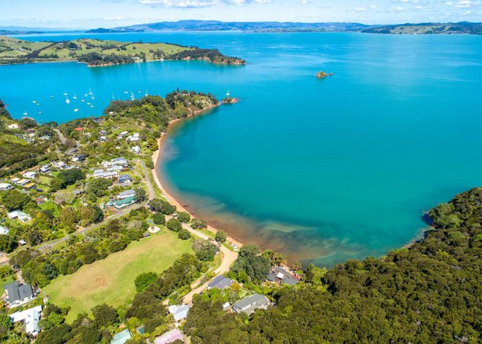  at 30-32 Wairua Road, Omiha, Waiheke Island, Auckland