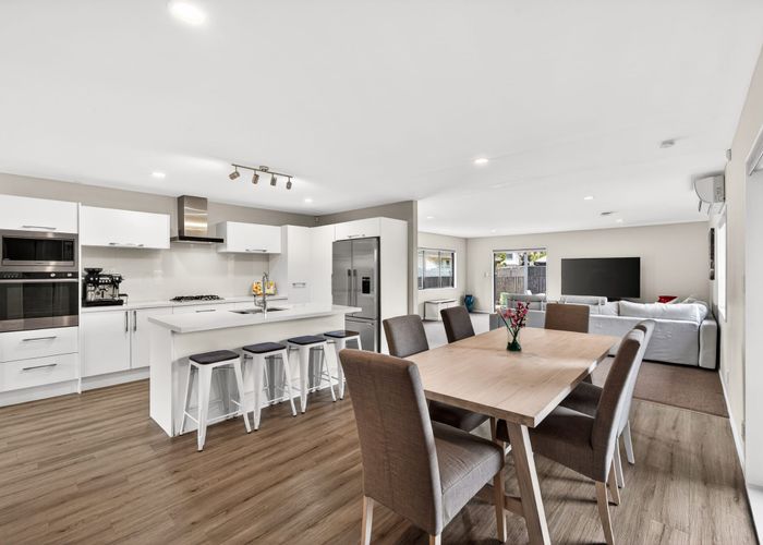  at 32a Harding Avenue, Mount Wellington, Auckland City, Auckland