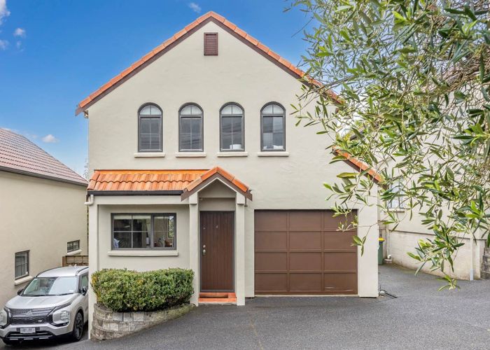  at 10/41 The Avenue, Albany, North Shore City, Auckland