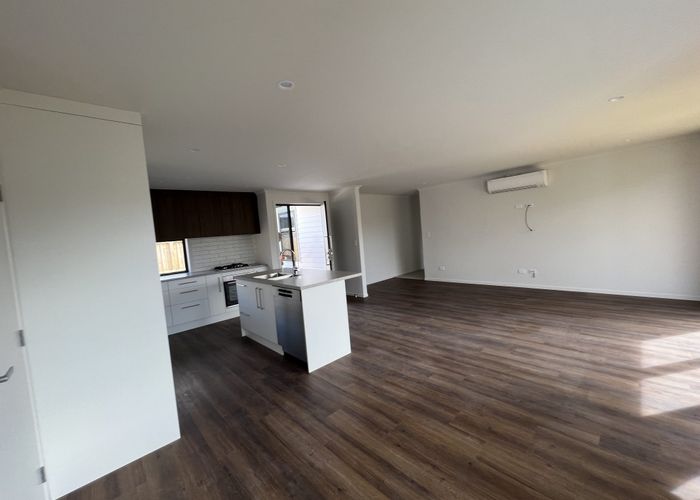  at 2/29 Willis Street, Bader, Hamilton, Waikato