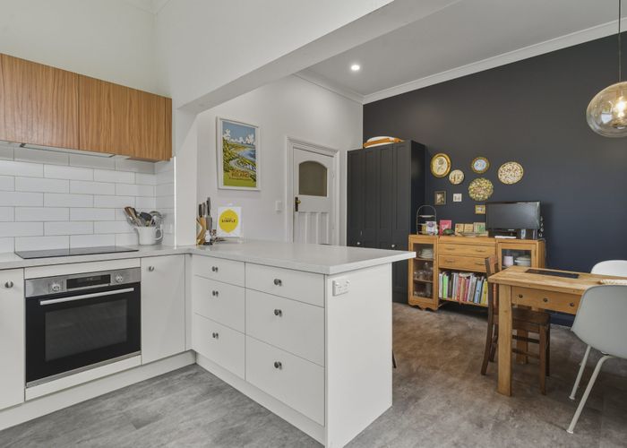  at 10 Hart Street, Belleknowes, Dunedin, Otago