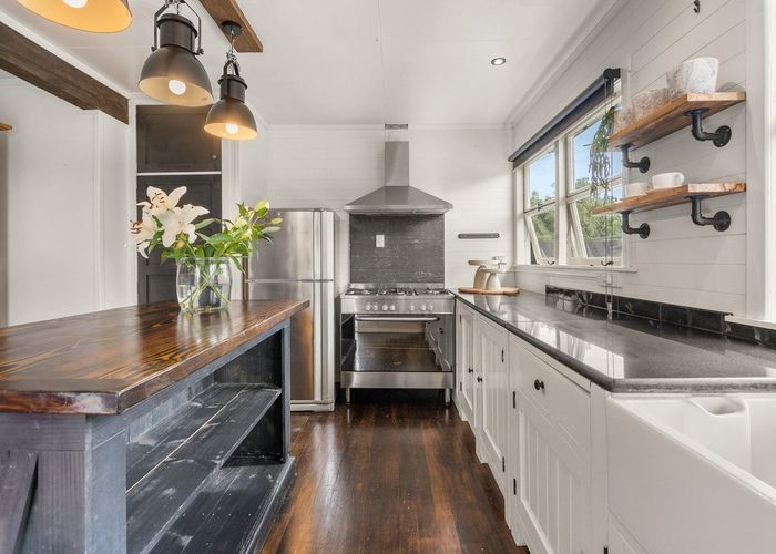  at 96 Moore Street, Cambridge, Waipa, Waikato