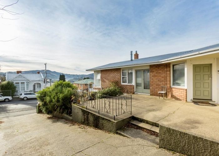  at 4/50 Duncan Street, City Centre, Dunedin, Otago